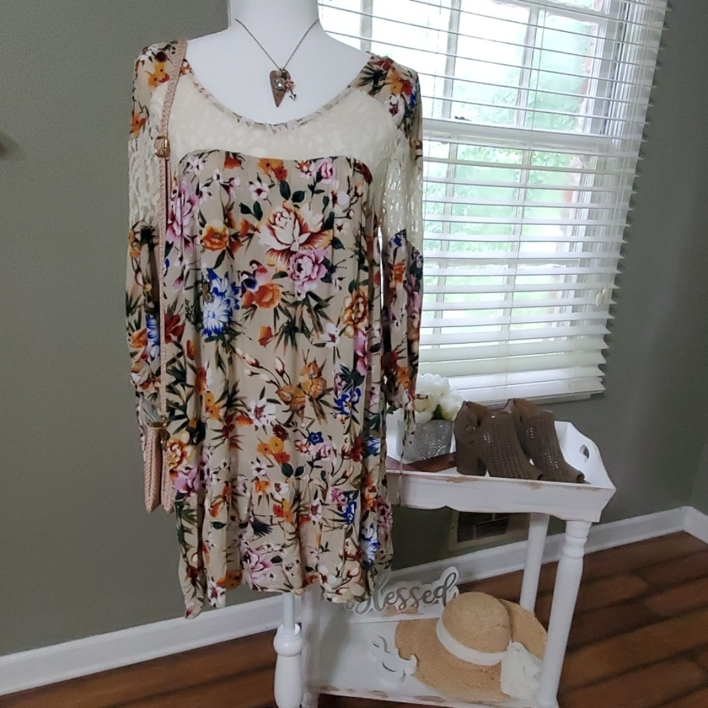 *ONLY 3 LEFT* Umgee Floral Print Dress